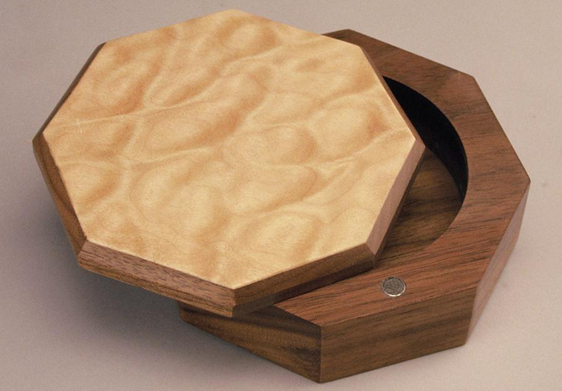 4 x 4 in. Octagonal Box, Quilted Maple